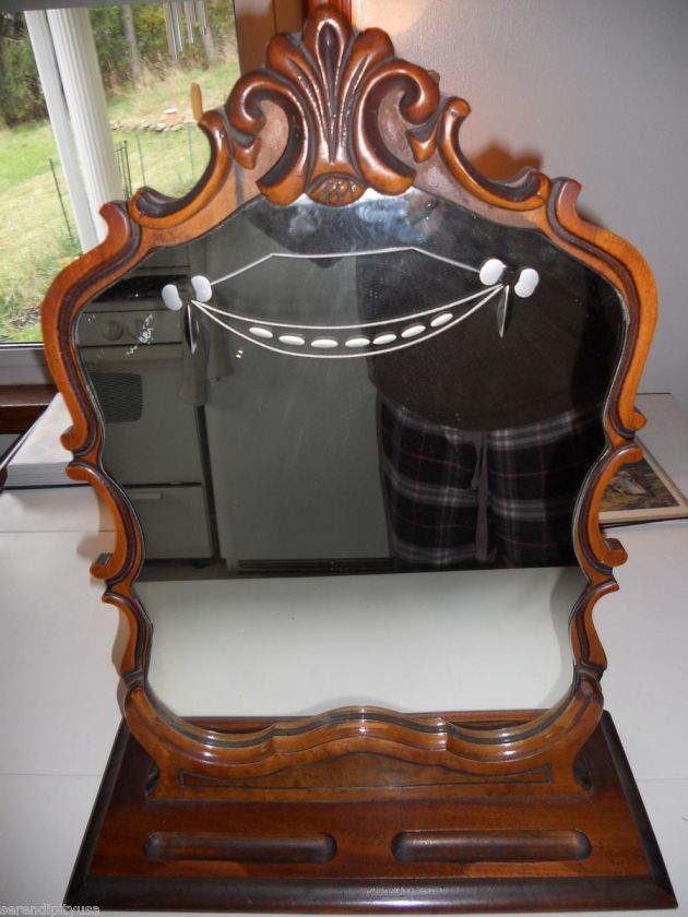 ELEGANT ANTIQUE DRESSING TABLE MIRROR ETCHED GLASS AND CARVED WOOD 