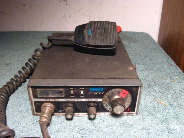 Vintage SBE Cortez CB Radio Transceiver 23 Channel + Mic  